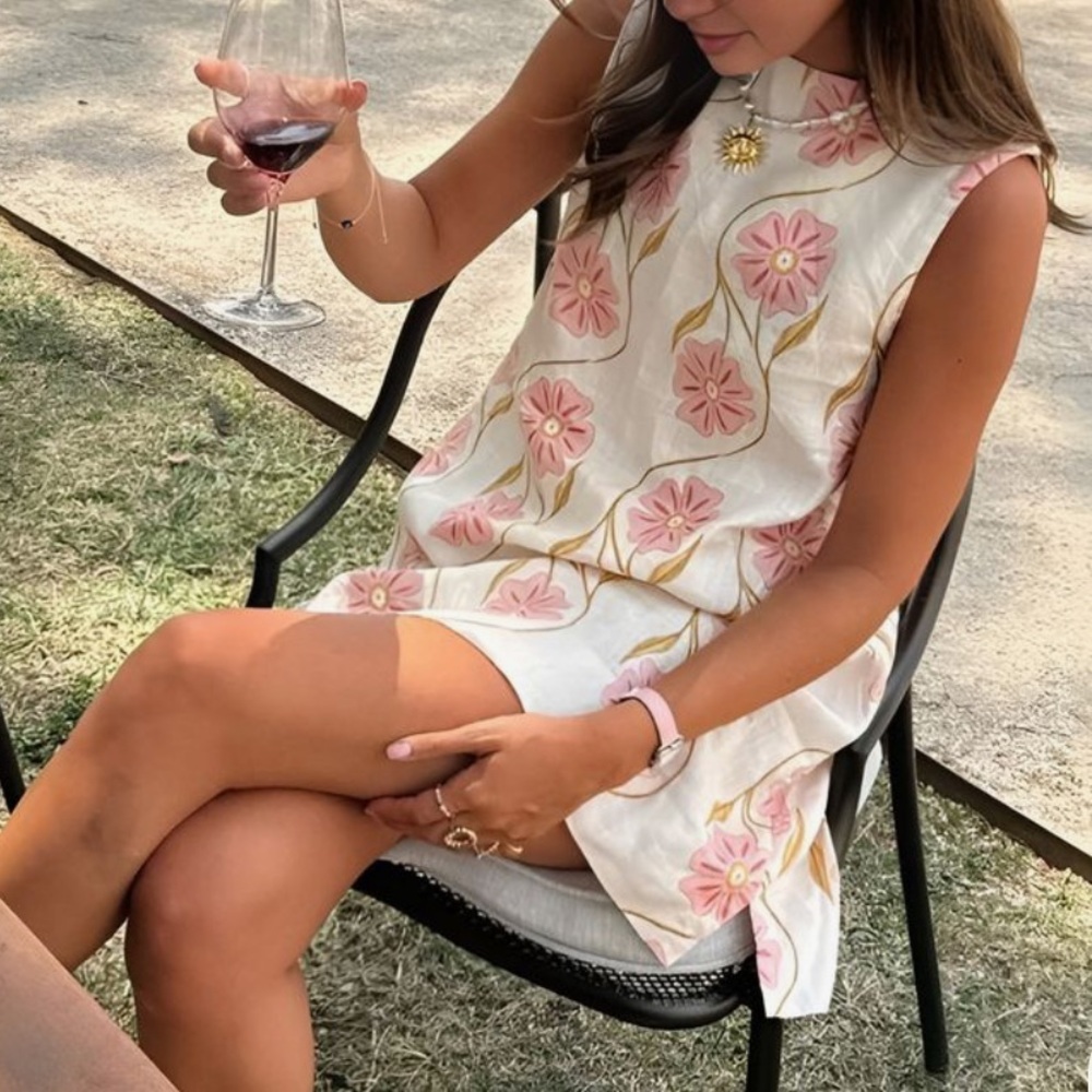Commense mini dress- Romantic Print Sleeveless Short Dress